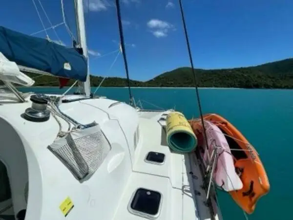 Lagoon 400 s2 catamaran