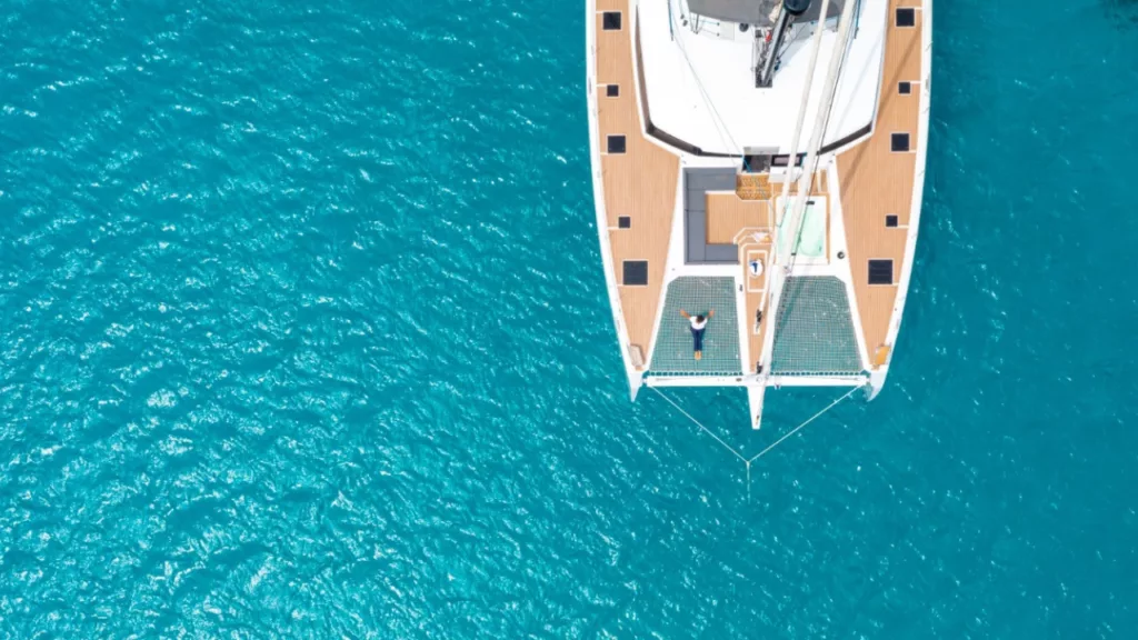 100% bonus depreciation on yachts - how to buy a boat and write it off.